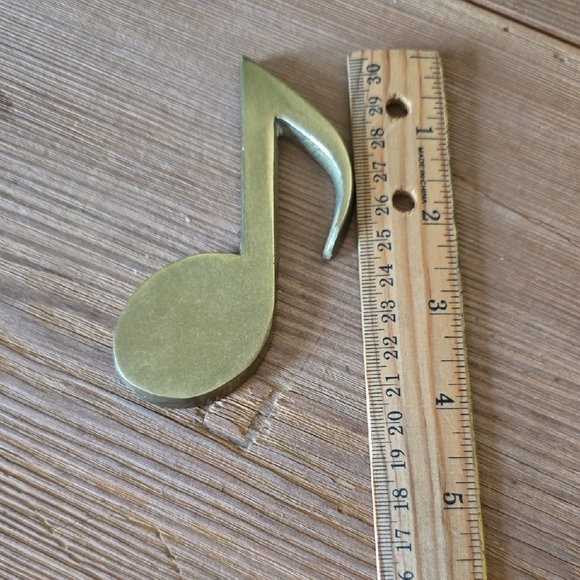 Brass Musical Note Decor Accent - Picture 3 of 3